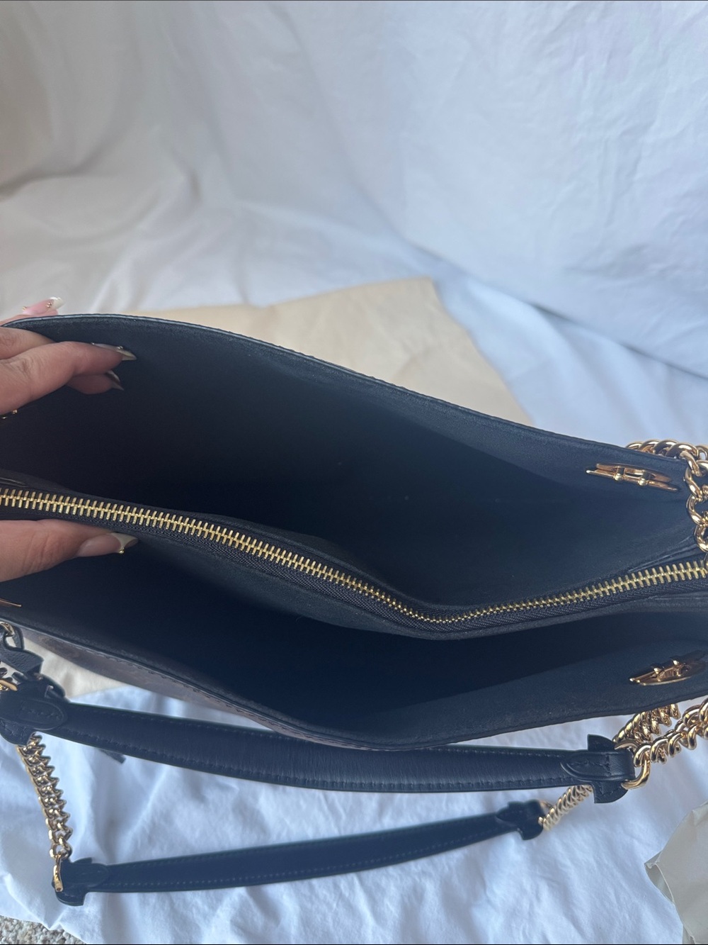 Louis Vuitton Surene MM Monogram Shoulder Bag in Brown & Black Like New - Picture 11 of 13